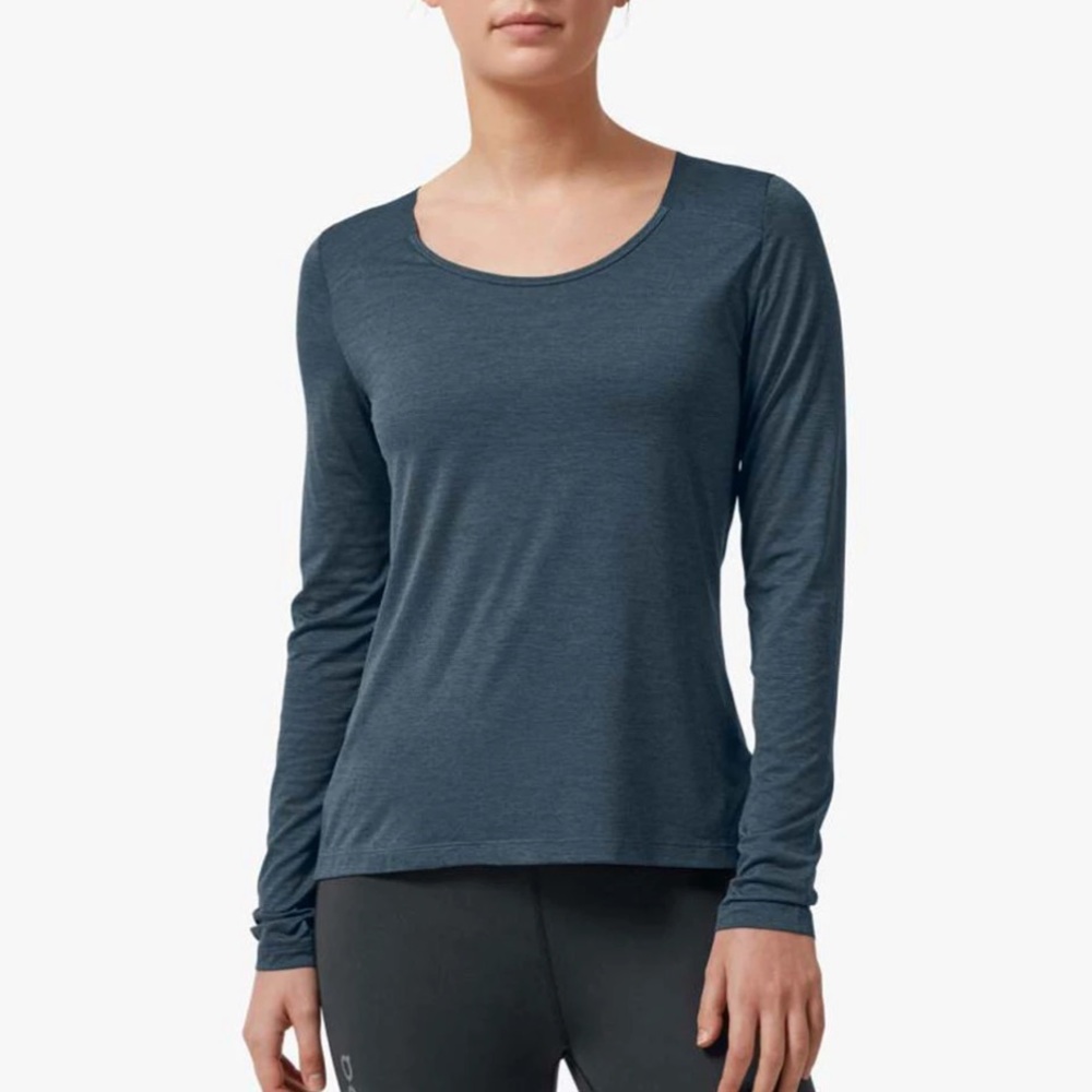 On running long sleeve performance shirt